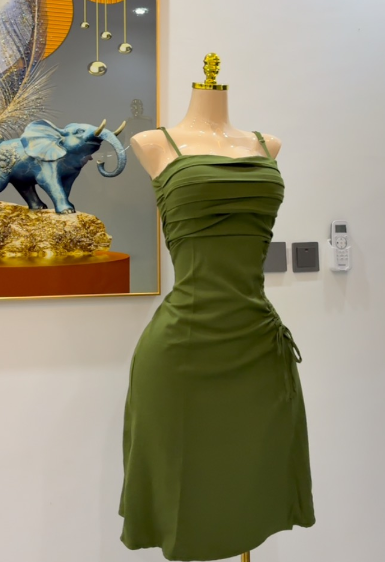 Dress dark green