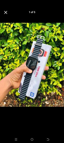 REDUCED TO CLEAR!! T800 Smart Watch  Features: Calls, BT Mus