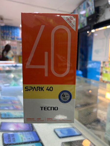 Tecno Spark 40 Smartphone