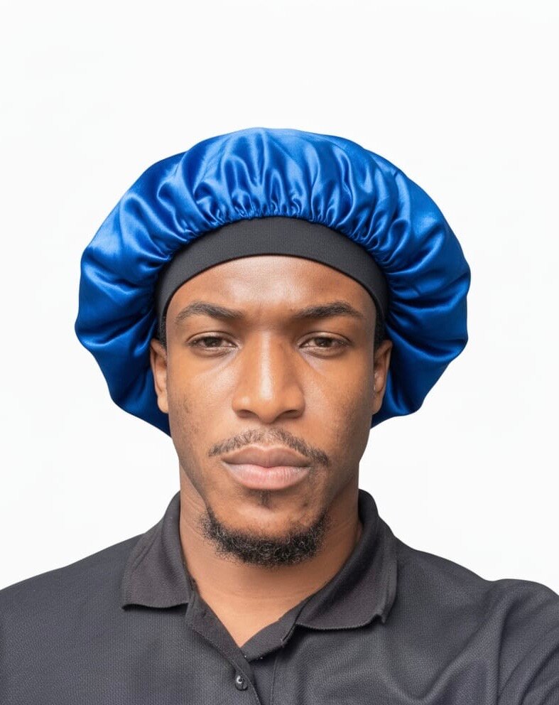 Bonnet en satin pour homme