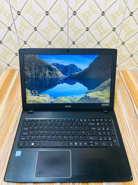 *ACER TRAVELMATE P259-G2* Hom