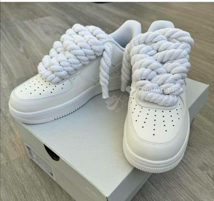 Sneakers modernes en cuir