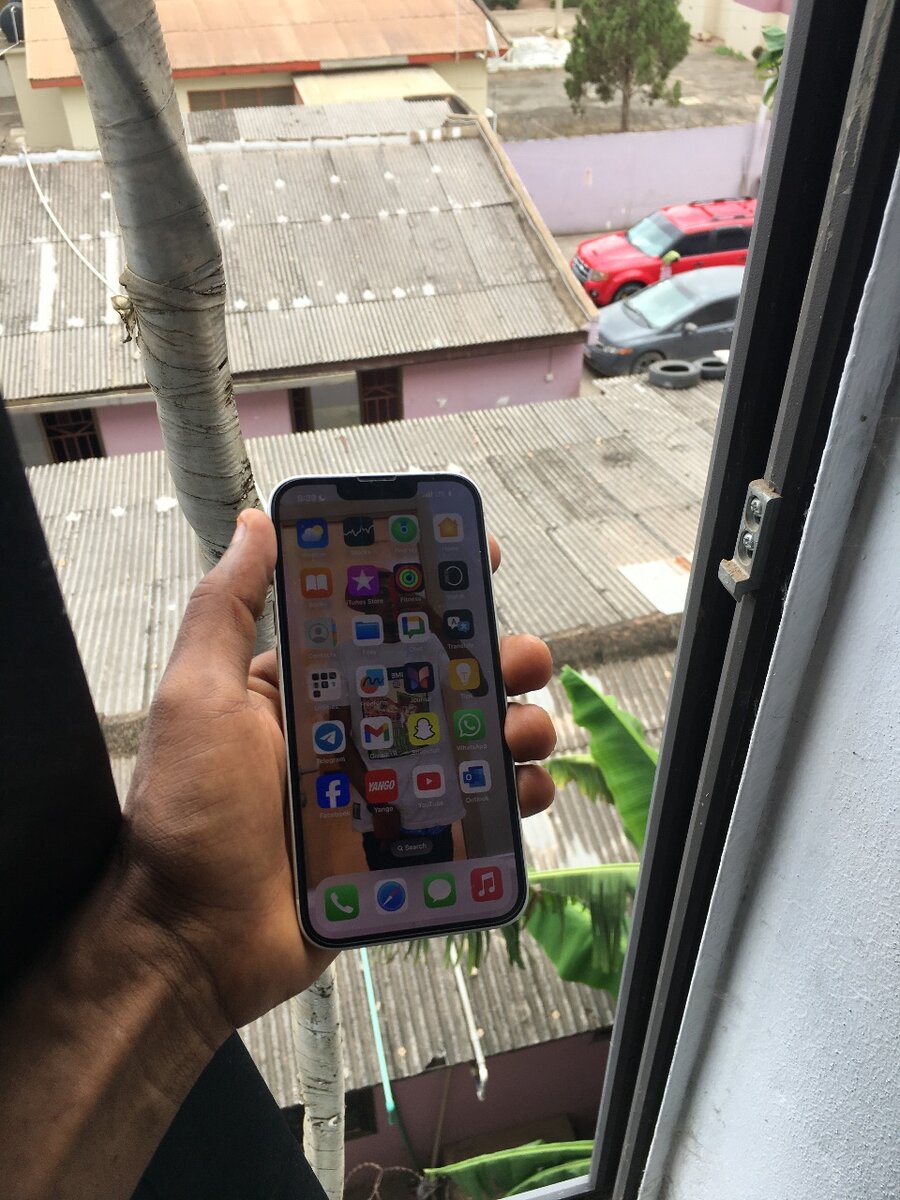 iPhone 13 128GB