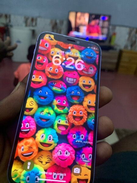 iPhone 12 mini 64 gig