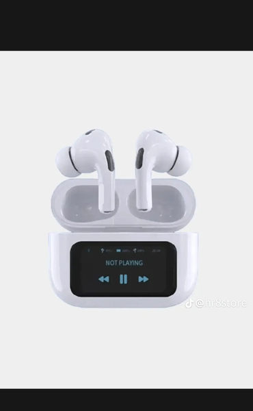 Airpods pro 2 in display