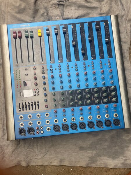 Table de mixage audio professionnelle 8 canaux