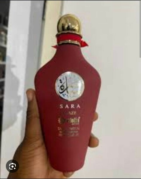 Sara Blaze perfume