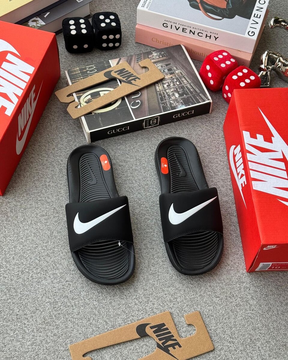 Sandales Nike pour homme