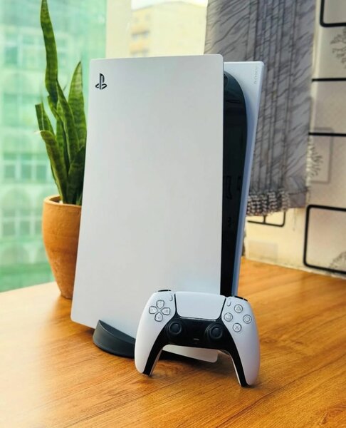 Sony PS5 Standard 1TB
