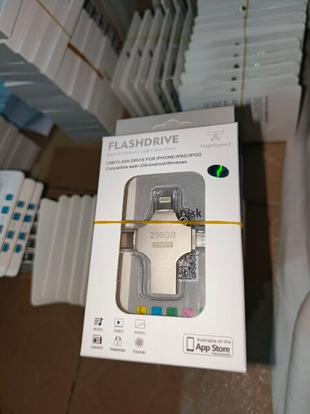 Clé USB 256Go Multi-Interface