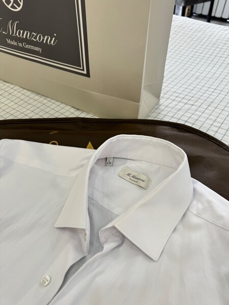 Продаю мужской костюм, брали в M.Manzoni Италия