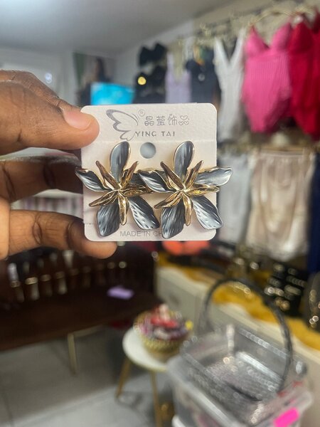 Boucles d'oreilles élégantes