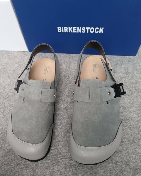 Sandales modernes en cuir