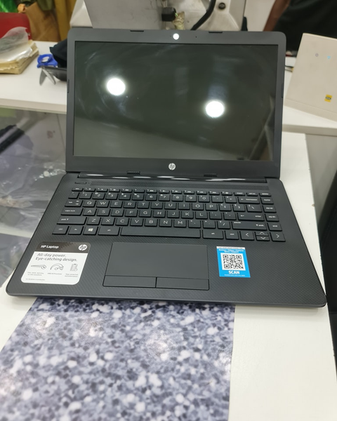 HP NOTEBOOK 14