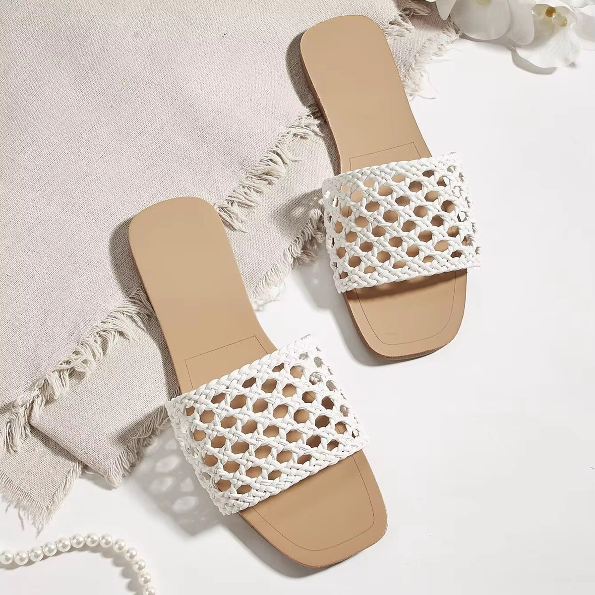 Sandales tressées élégantes