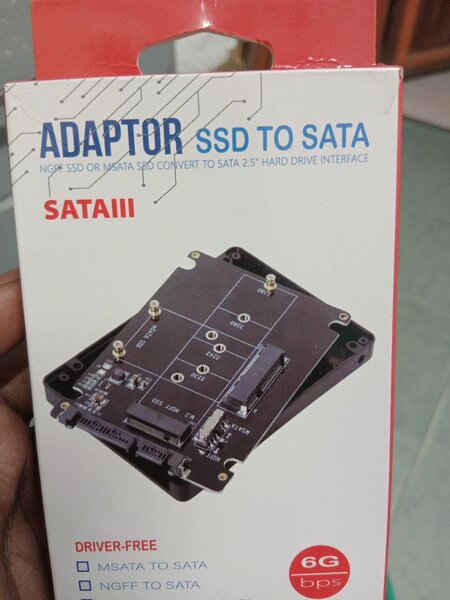 Adaptateur SSD vers SATA III