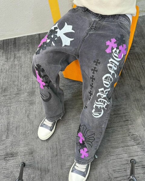 Jeans imprimés modernes