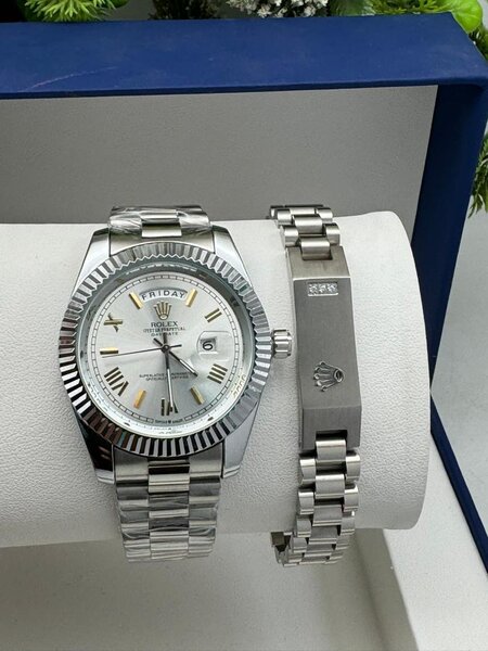 Rolex watch with bracelet