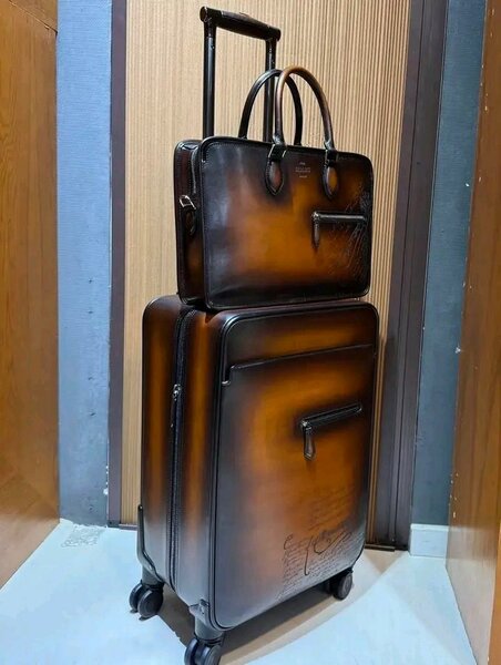 Valise élégante en cuir