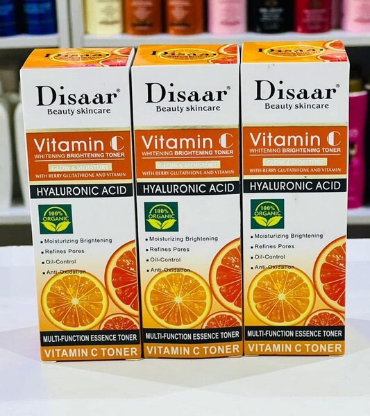 Disaar vitamin c and hydronic acid facial serum