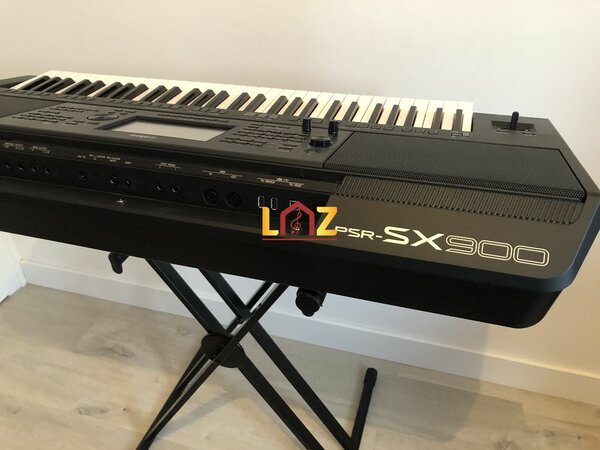 Clavier Yamaha PSR-SX900