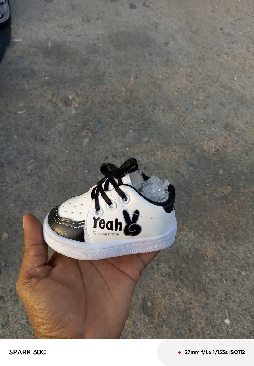 Chaussures bébé 5mois 6 mois 7mois 10mois