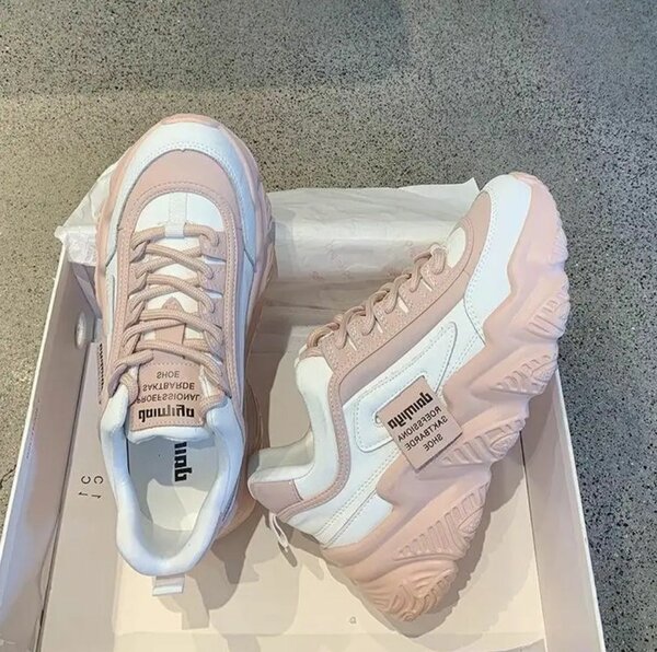 Female sneakers