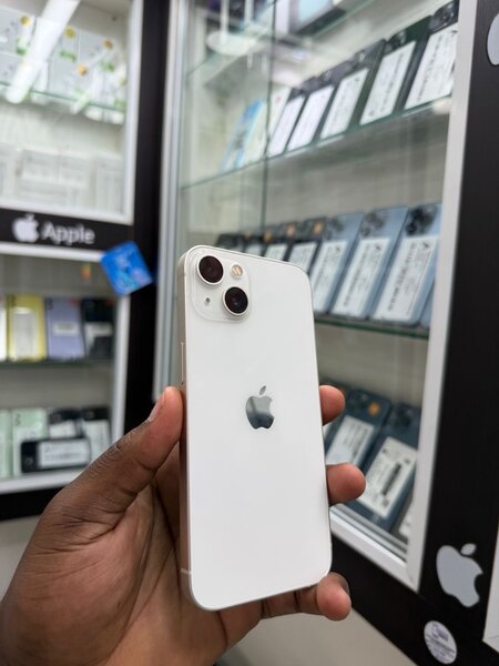 iPhone 13 simple 128go