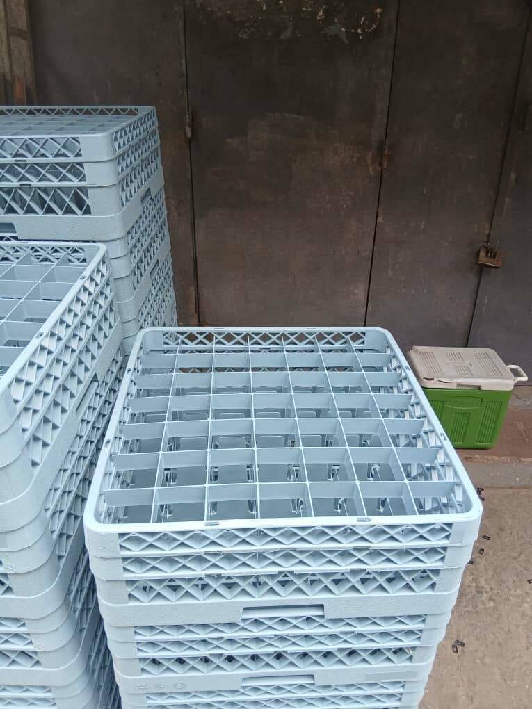 Caisses de rangement dès verre