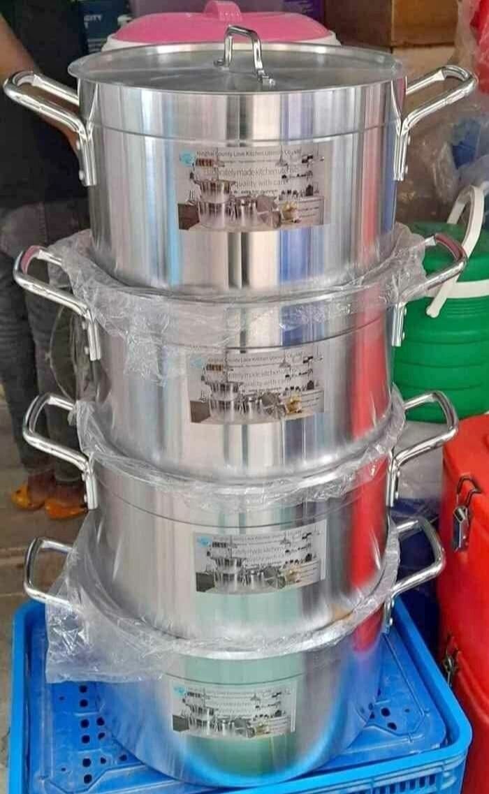 Casseroles en inox 4 pièces