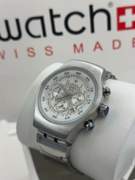 Montre de Luxe mixte.