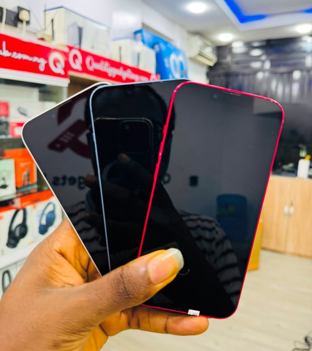 Used Apple iPhone 14