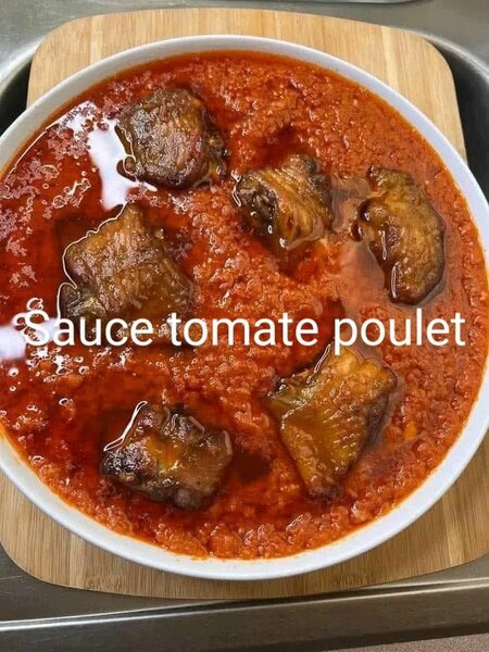 Sauce tomate au poulet