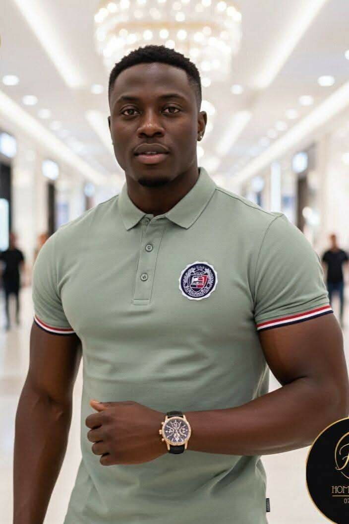 Polo homme élégant