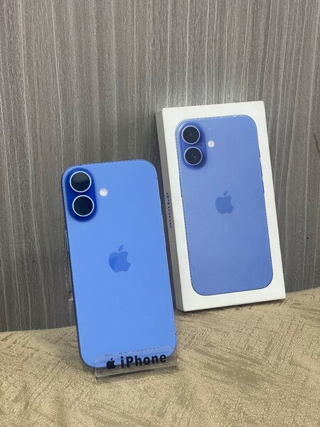 iPhone 16