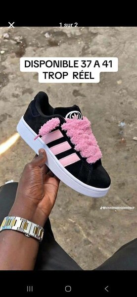 Baskets tendance noir et rose