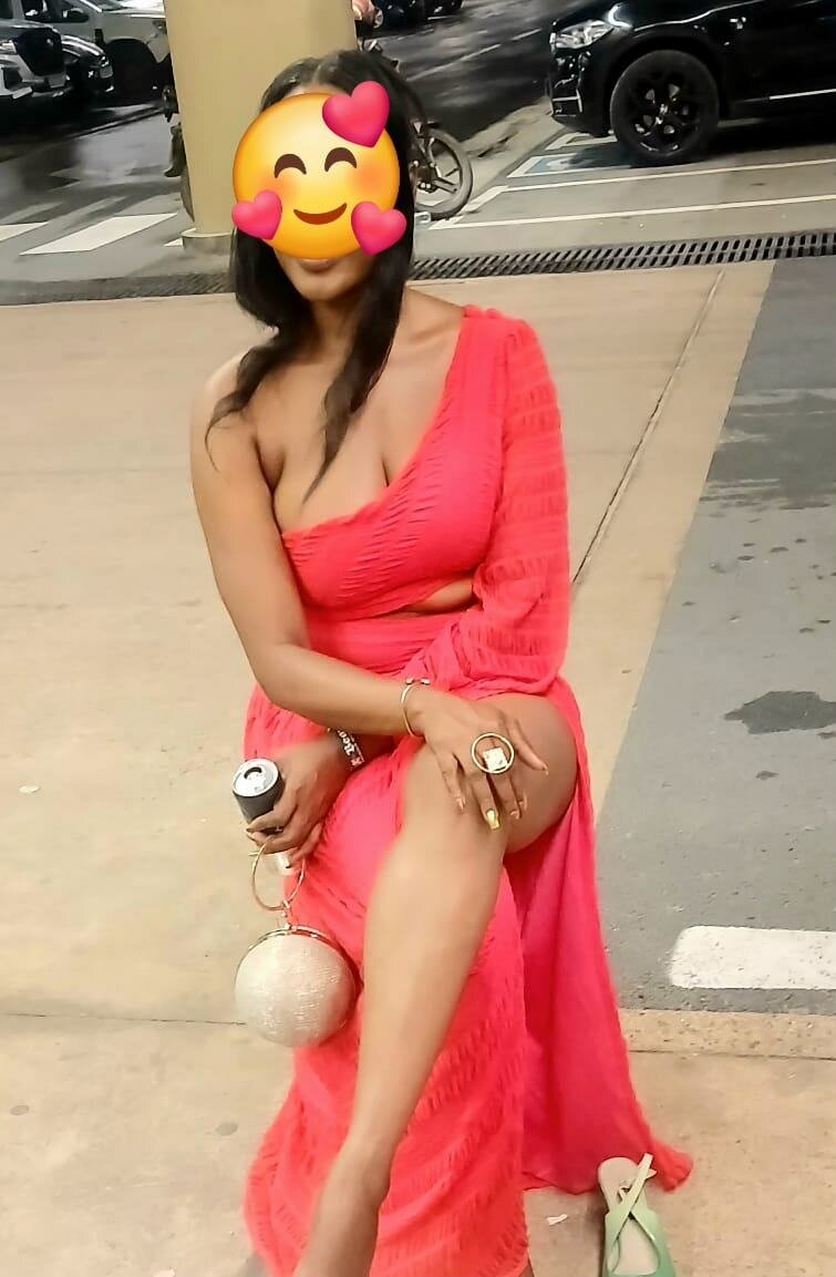 Robe asymétrique fuchsia