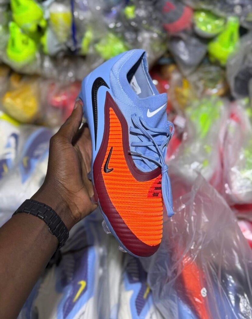 Chaussures de foot Nike Mercurial