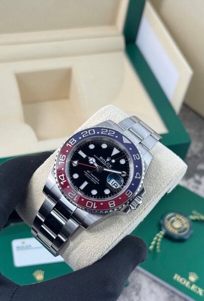 Montre de Luxe en Acier