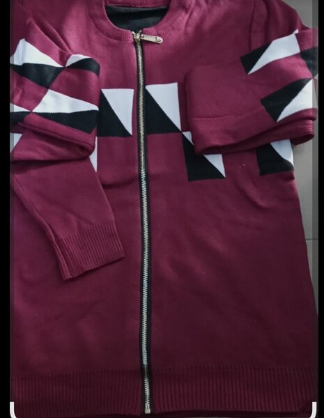 Veste zippée à motifs