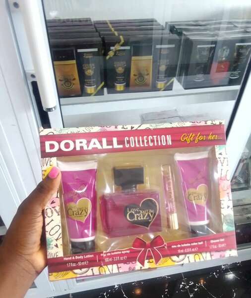 Gifts sets perfumes for women ( Love You Like Crazy)