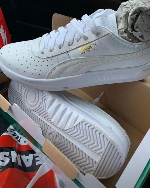 Baskets blanches Puma élégantes