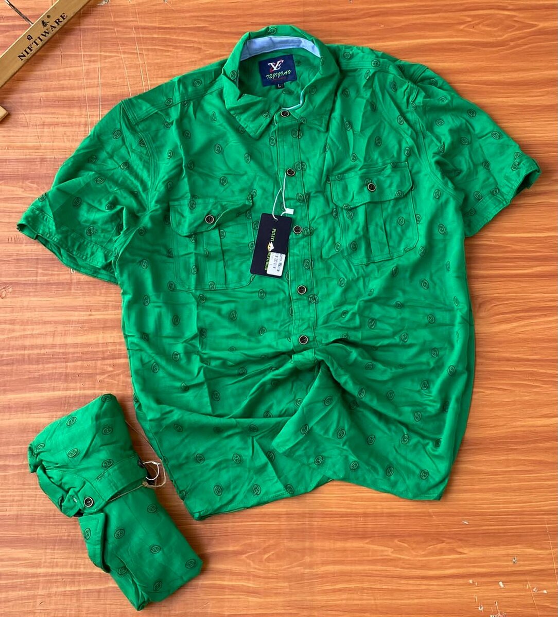 FOLDED DESIGN DOUBLE-POCKET SHIRT