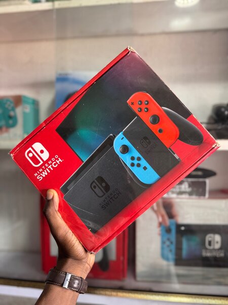 Nintendo Switch Cracké+ 12Jeux