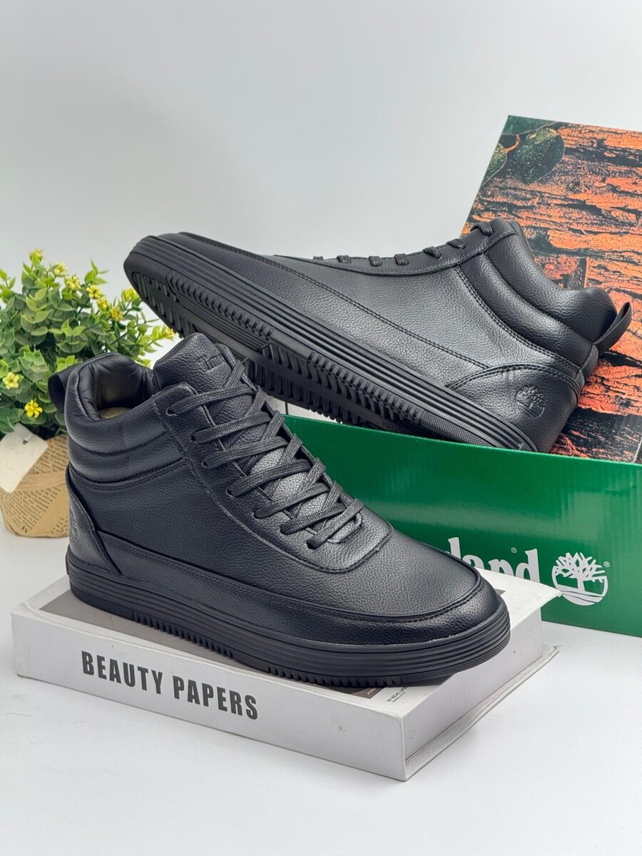 TIMBERLAND BOOT BLACK AND WHITE