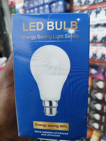 Ampoule LED Économique