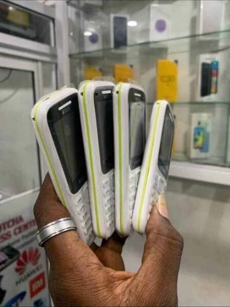 Samsung SM-B310E Téléphone