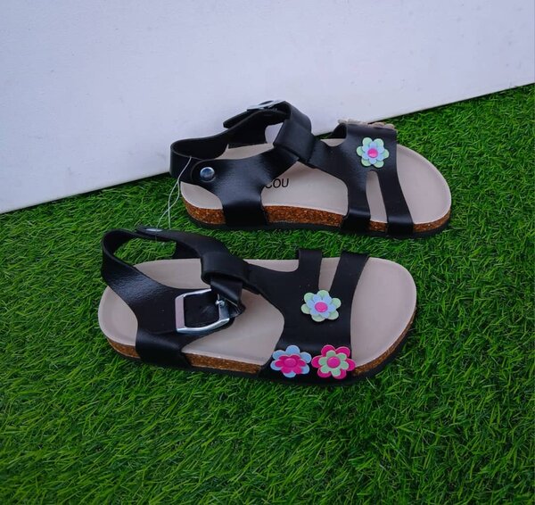 Chaussure pour enfants fille