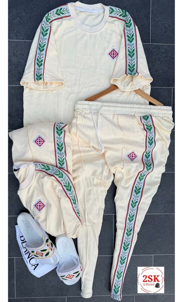 Ensemble survêtement blanc avec logo