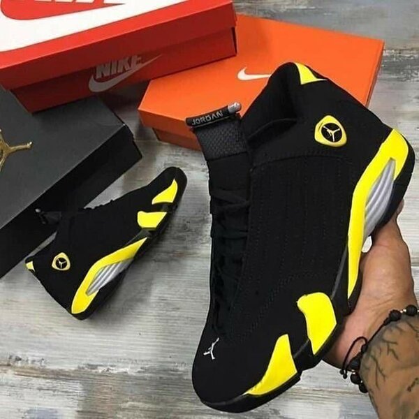 Jordan 14 black & yellow
